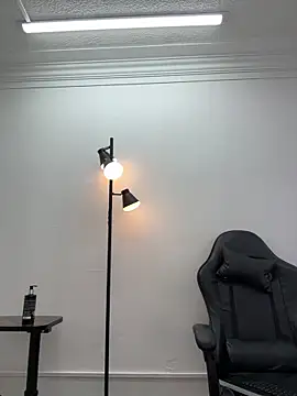 Snapshot of _Sarita_1 chatting on November 18, 2025, 2:28 am Sarita 1 online show from November 18, 2025, 2:28 am