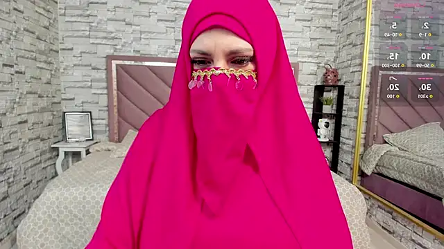 Snapshot of Aisha_Hadi chatting on October 6, 2025, 6:27 pm Aisha Hadi online show from October 6, 2025, 6:27 pm