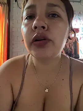 Snapshot of Cami_Moon1 chatting on November 10, 2025, 1:43 pm Cami Moon1 online show from November 10, 2025, 1:43 pm