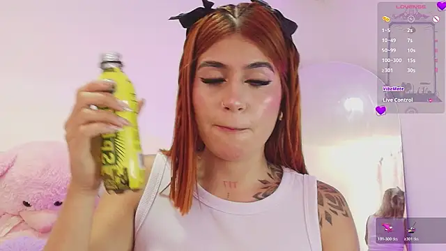 SoofiKiss online show from March 3, 2026, 8:26 pm