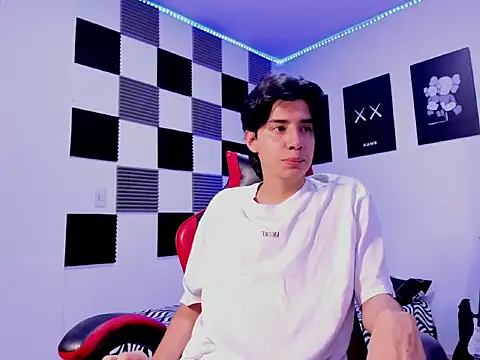 jeycobb online show from October 26, 2025, 11:38 am