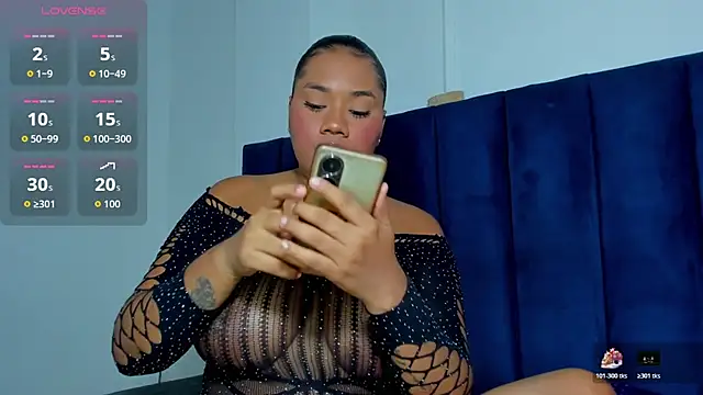 Snapshot of Ahilyn chatting on November 8, 2025, 7:34 pm Ahilyn online show from November 8, 2025, 7:34 pm