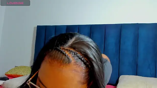 Snapshot of Ahilyn chatting on November 22, 2025, 6:51 pm Ahilyn online show from November 22, 2025, 6:51 pm