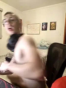 Snapshot of SweetGoodBoy22 chatting on November 15, 2025, 12:41 am SweetGoodBoy22 online show from November 15, 2025, 12:41 am