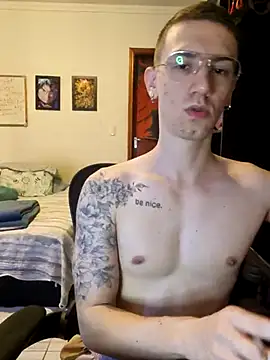 Snapshot of SweetGoodBoy22 chatting on November 18, 2025, 11:15 pm SweetGoodBoy22 online show from November 18, 2025, 11:15 pm