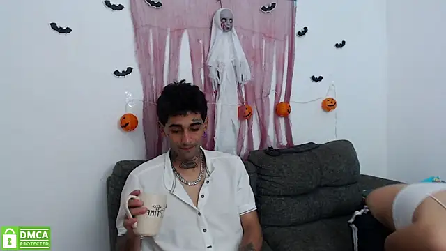 Snapshot of sombralovers chatting on October 21, 2025, 1:23 pm sombralovers online show from October 21, 2025, 1:23 pm