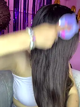 Snapshot of NatashasBoobs chatting on October 23, 2025, 7:56 pm NatashasBoobs online show from October 23, 2025, 7:56 pm