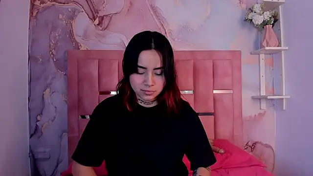 Nixielee  online show from October 18, 2025, 12:39 pm