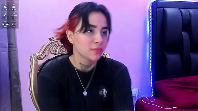 Nixielee  online show from October 20, 2025, 12:05 pm