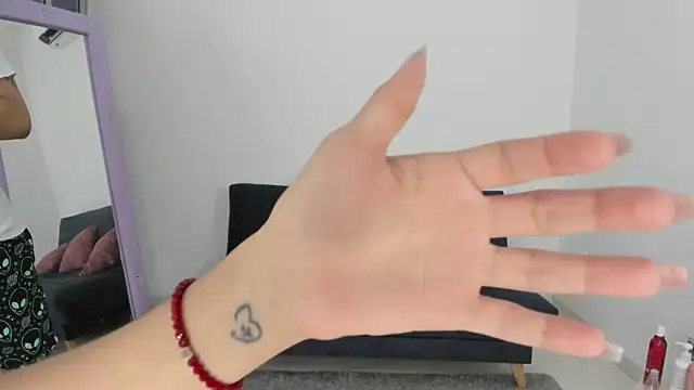 Snapshot of amazinghotgirl chatting on November 27, 2025, 7:27 pm amazinghotgirl online show from November 27, 2025, 7:27 pm