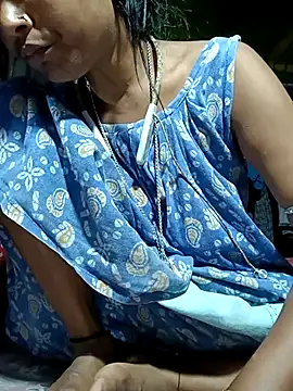 Snapshot of Hotty-romi3 chatting on October 13, 2025, 3:45 pm Hotty-romi3 online show from October 13, 2025, 3:45 pm