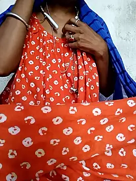 Snapshot of Hotty-romi3 chatting on October 16, 2025, 1:17 am Hotty-romi3 online show from October 16, 2025, 1:17 am