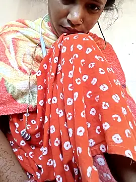 Snapshot of Hotty-romi3 chatting on November 4, 2025, 2:54 am Hotty-romi3 online show from November 4, 2025, 2:54 am