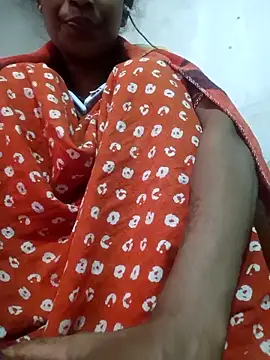 Snapshot of Hotty-romi3 chatting on November 9, 2025, 4:00 am Hotty-romi3 online show from November 9, 2025, 4:00 am