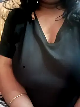 Snapshot of SAMAYRA23 chatting on November 17, 2025, 7:47 am SAMAYRA23 online show from November 17, 2025, 7:47 am