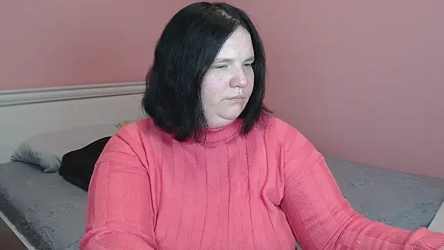  alexandra ray  online show from November 21, 2025, 10:47 am