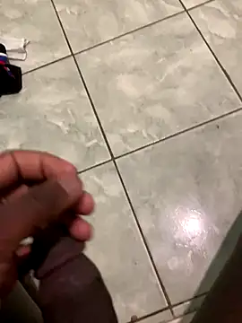 Snapshot of Dark_vains chatting on October 4, 2025, 10:30 pm Dark vains online show from October 4, 2025, 10:30 pm