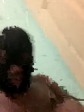 Snapshot of Dark_vains chatting on November 10, 2025, 10:53 pm Dark vains online show from November 10, 2025, 10:53 pm