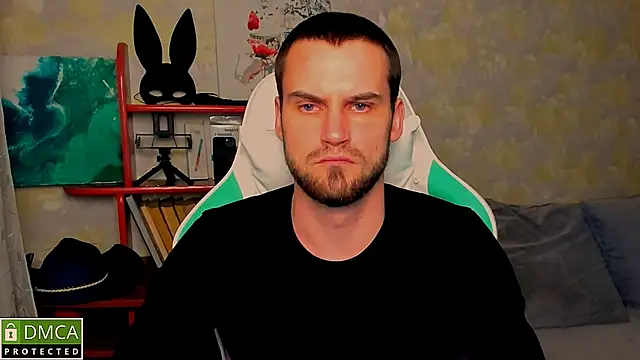 Iveraan online show from October 6, 2025, 6:27 pm