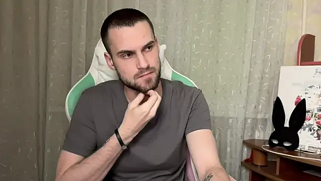 Iveraan online show from October 29, 2025, 7:48 pm