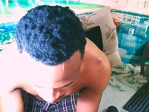 Snapshot of EbonyTiger69 chatting on November 28, 2025, 12:57 am EbonyTiger69 online show from November 28, 2025, 12:57 am