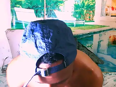 EbonyTiger69 online show from December 18, 2025, 4:40 am