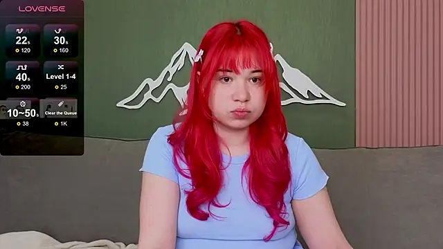 Snapshot of Klee_Love chatting on October 6, 2025, 4:32 am Klee Love online show from October 6, 2025, 4:32 am