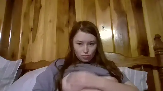 Snapshot of ElsieRain469 chatting on October 3, 2025, 7:55 pm ElsieRain469 online show from October 3, 2025, 7:55 pm