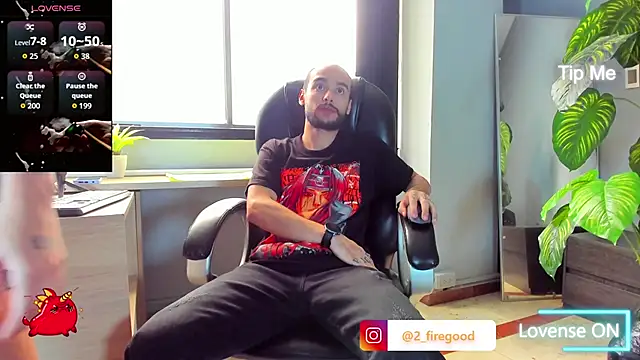 Snapshot of 2_fire chatting on November 14, 2025, 7:23 pm 2 fire online show from November 14, 2025, 7:23 pm