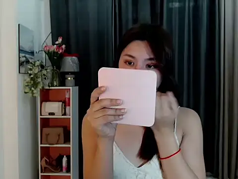 Snapshot of buttycamillex chatting on February 2, 2026, 12:09 am buttycamillex online show from February 2, 2026, 12:09 am