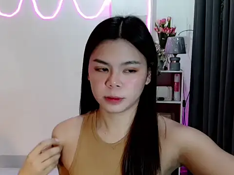 Snapshot of buttycamillex chatting on February 16, 2026, 6:04 pm buttycamillex online show from February 16, 2026, 6:04 pm