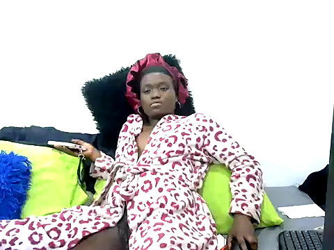 Snapshot of DarkLaddy chatting on October 31, 2025, 3:29 am DarkLaddy online show from October 31, 2025, 3:29 am