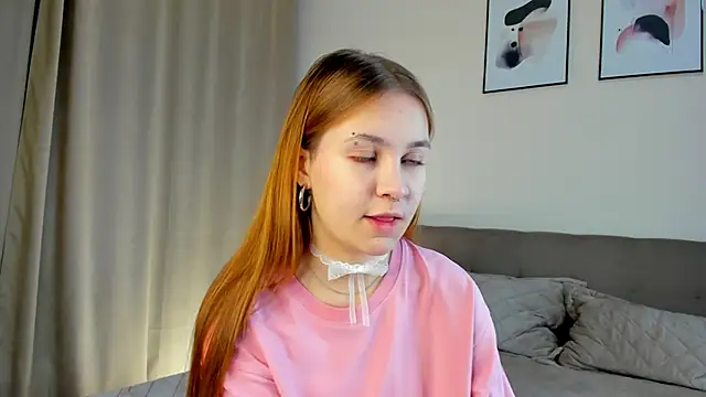 MarindaRuud online show from October 25, 2025, 11:07 am