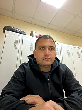 Mahrovmaxim online show from October 6, 2025, 5:49 am