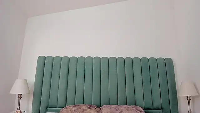 Snapshot of Alanha__ chatting on November 21, 2025, 3:05 am Alanha online show from November 21, 2025, 3:05 am