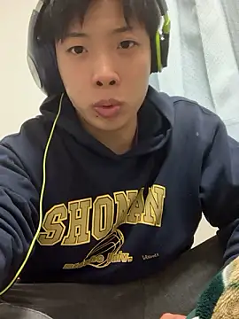 Snapshot of aooya chatting on November 27, 2025, 1:57 pm aooya online show from November 27, 2025, 1:57 pm