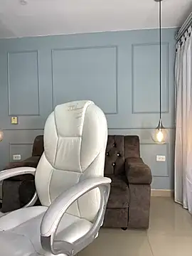 Rose monroee online show from January 8, 2026, 7:27 pm