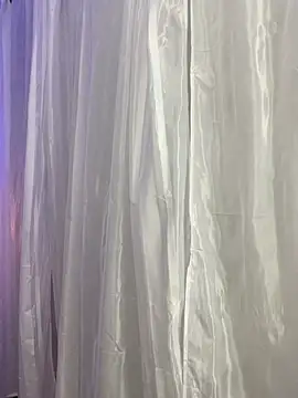 Rose monroee online show from April 14, 2026, 7:31 pm