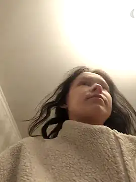 AlettaPaltrova online show from October 22, 2025, 4:13 am