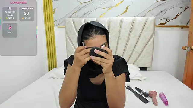 Yasmin nazer online show from December 17, 2025, 7:20 pm