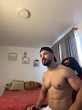 Snapshot of Ezzio_Scolaro chatting on November 13, 2025, 11:42 am Ezzio Scolaro online show from November 13, 2025, 11:42 am