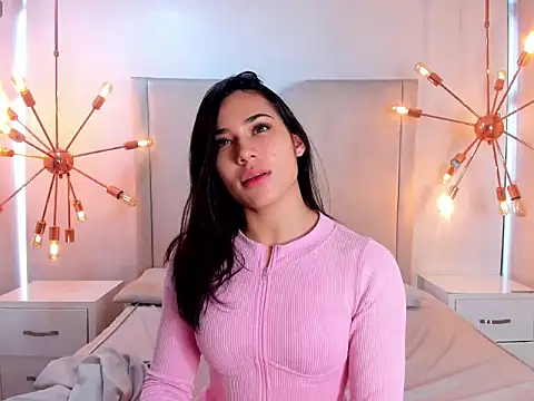 GeorginaFit online show from March 4, 2026, 12:00 pm