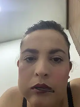 Anyhot latina online show from October 24, 2025, 11:12 pm