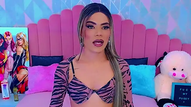 miss dania75 online show from November 30, 2025, 5:17 pm