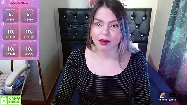 Cynthi-Sweet online show from October 11, 2025, 4:49 pm