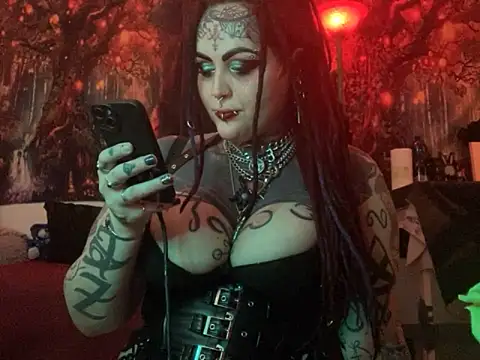 nyxvelon online show from February 21, 2026, 9:16 pm