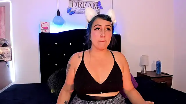 Snapshot of Ana__queen chatting on October 6, 2025, 1:30 pm Ana queen online show from October 6, 2025, 1:30 pm