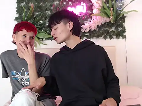 Snapshot of alex_russo__ chatting on November 8, 2025, 4:01 am alex russo online show from November 8, 2025, 4:01 am