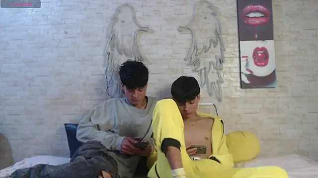 Snapshot of alex_russo__ chatting on March 19, 2026, 3:10 am alex russo online show from March 19, 2026, 3:10 am