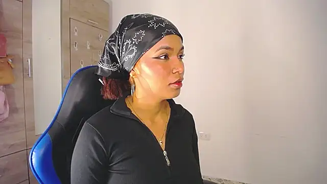 AAfrodithaa online show from October 16, 2025, 9:10 am